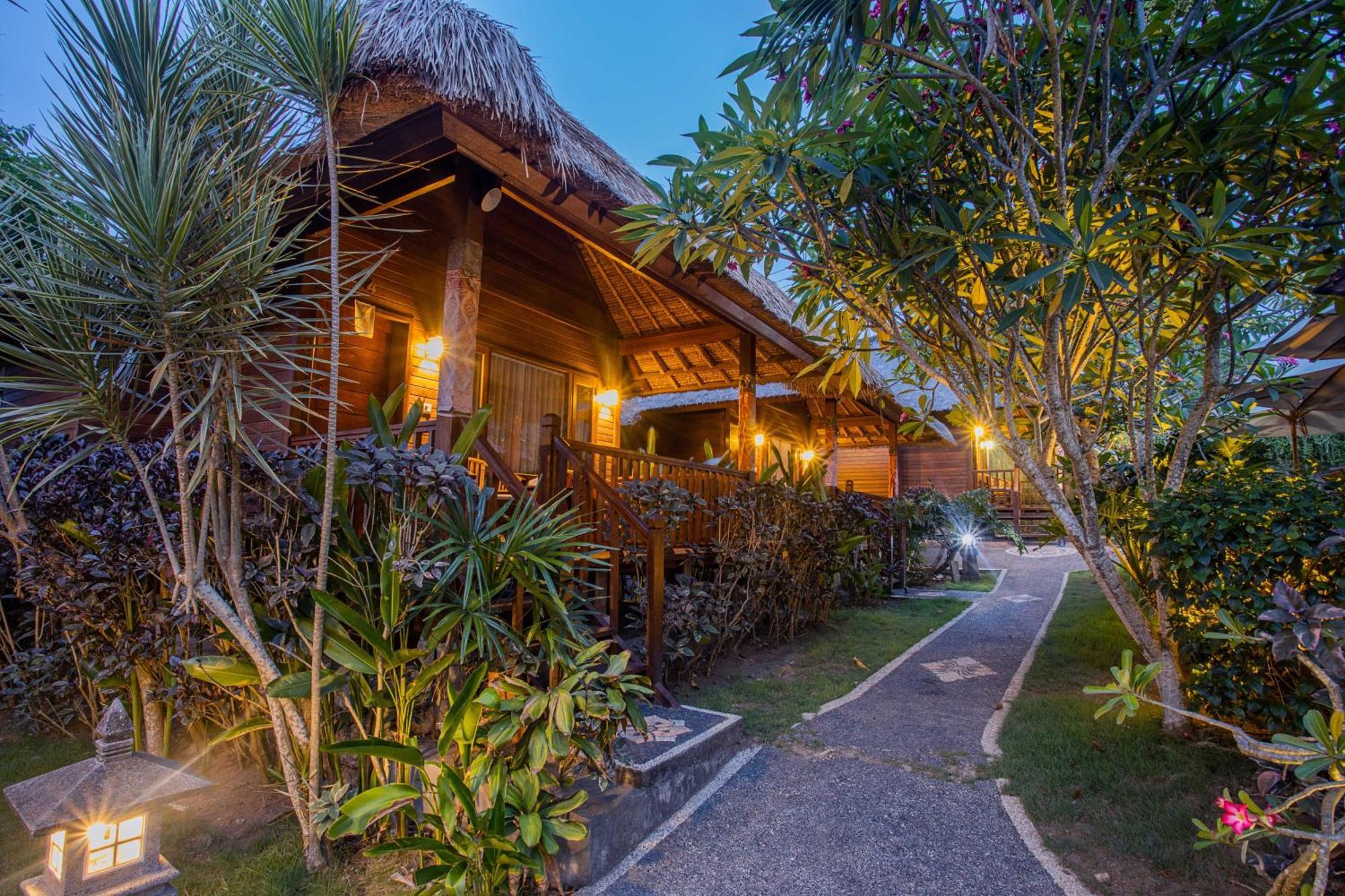 Lembongan Mantra Huts Hotel Eksteriør billede