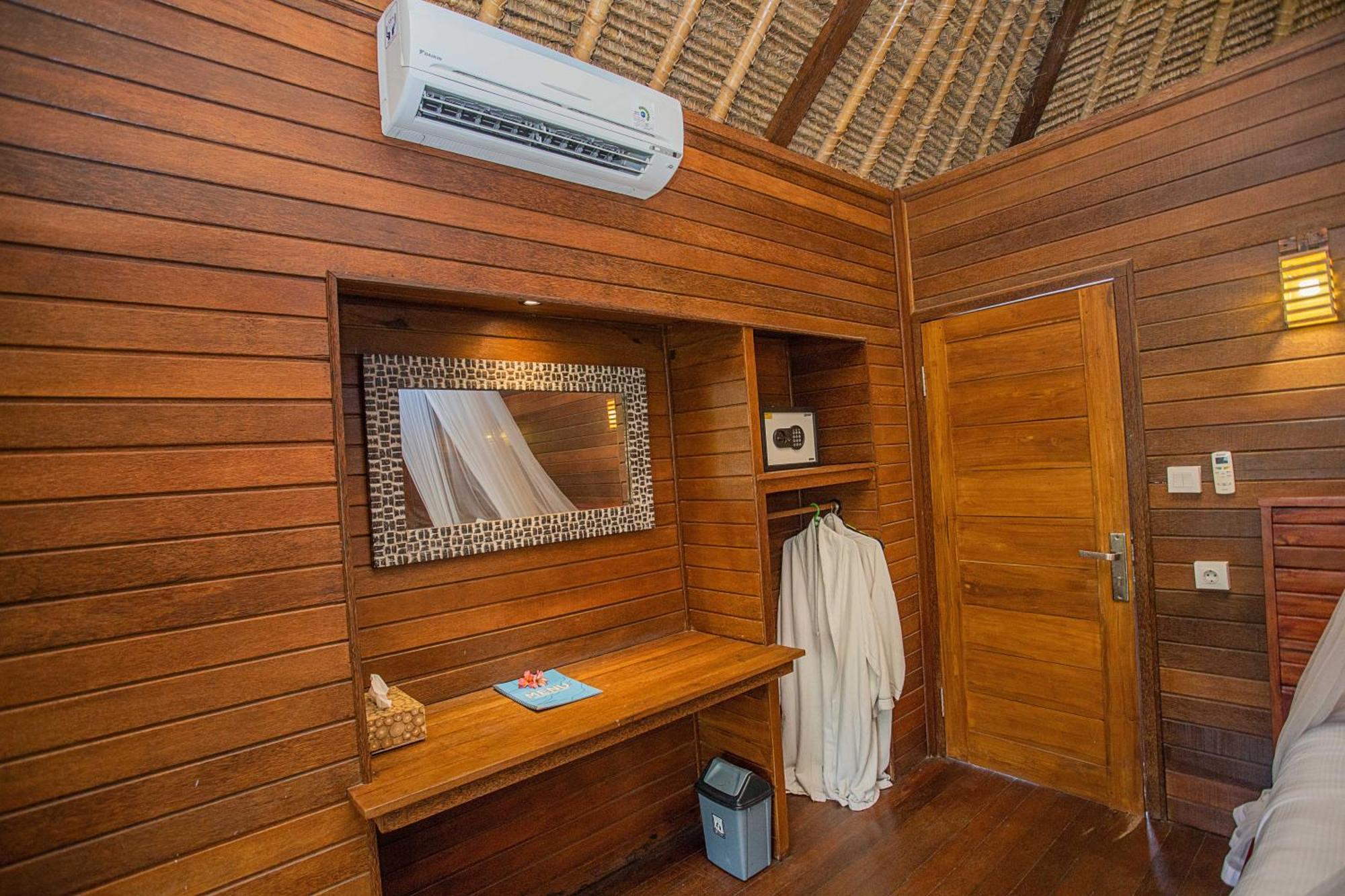 Lembongan Mantra Huts Hotel Eksteriør billede